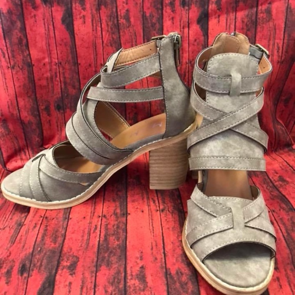MIIM tangle block heels